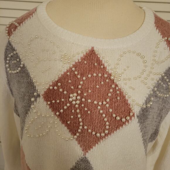 Argyle Knit Alfred Dunner Beaded Sweater Embroidered Floral Medium Winter Soft - Picture 3 of 6